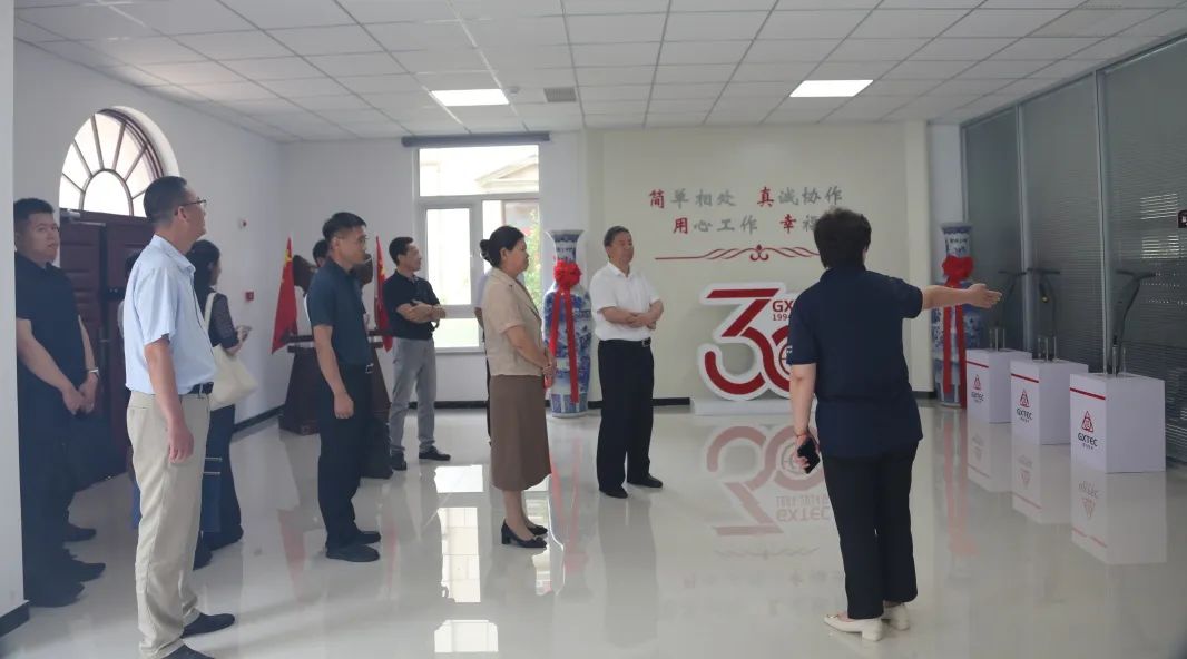 正版49图库免费打开