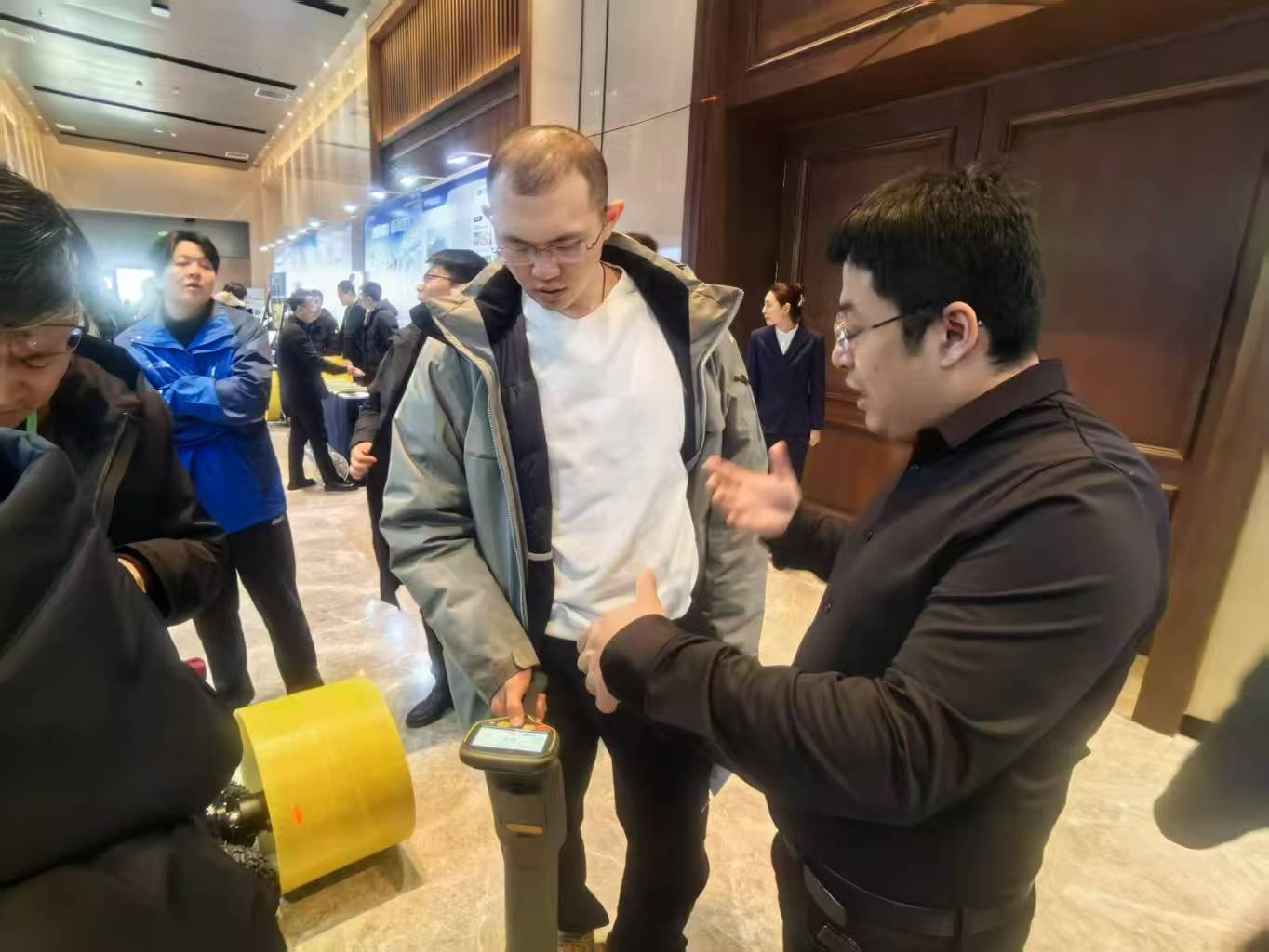 正版49图库免费打开