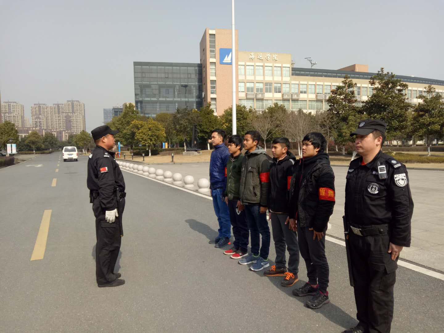 正版49图库免费打开