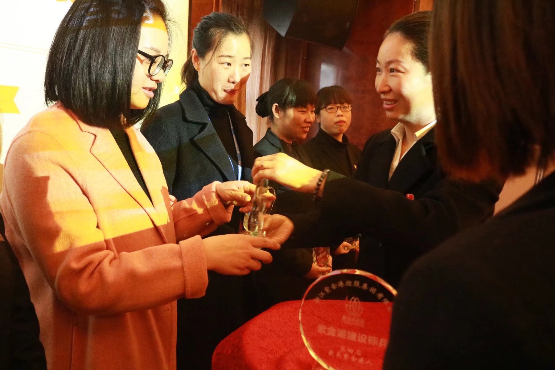 正版49图库免费打开