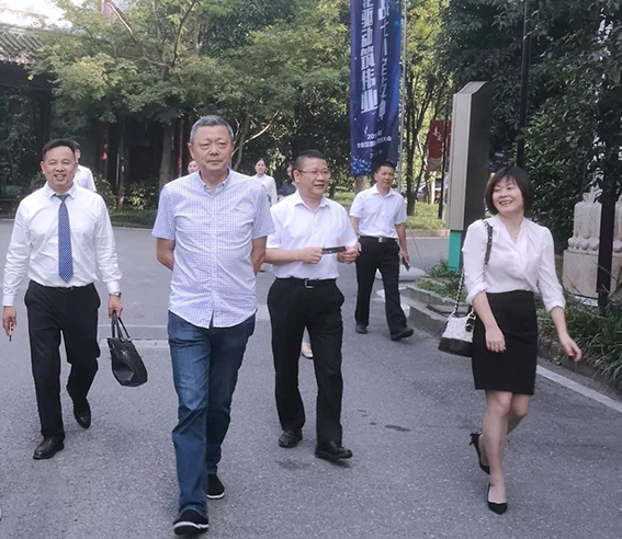 正版49图库免费打开